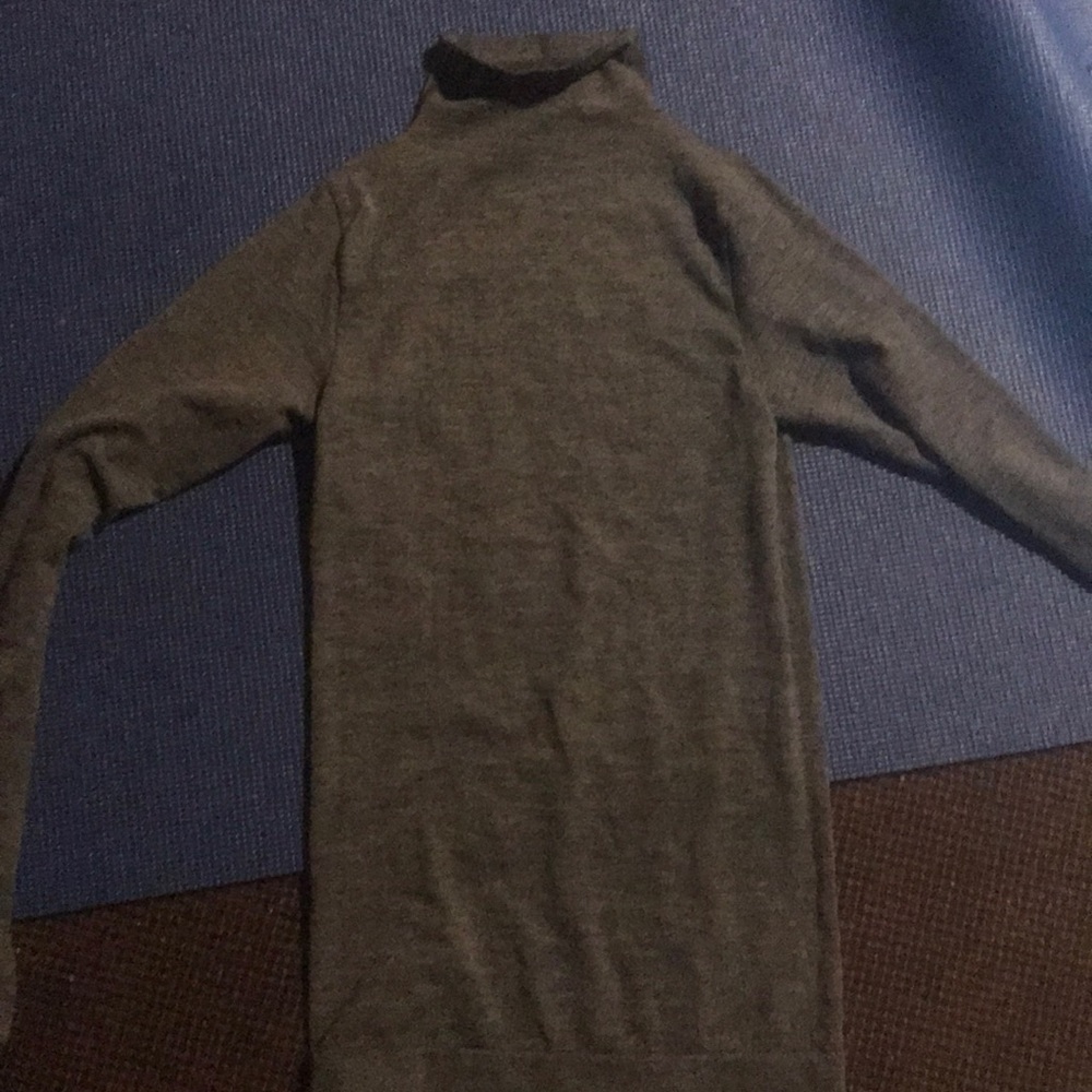 Athleta mock turtle neck